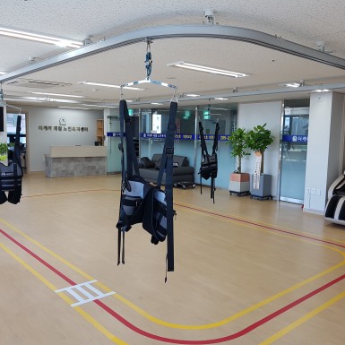 수원 더케어 주간보호센터